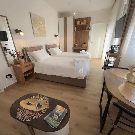 Bed & Breakfast Bala Dream House